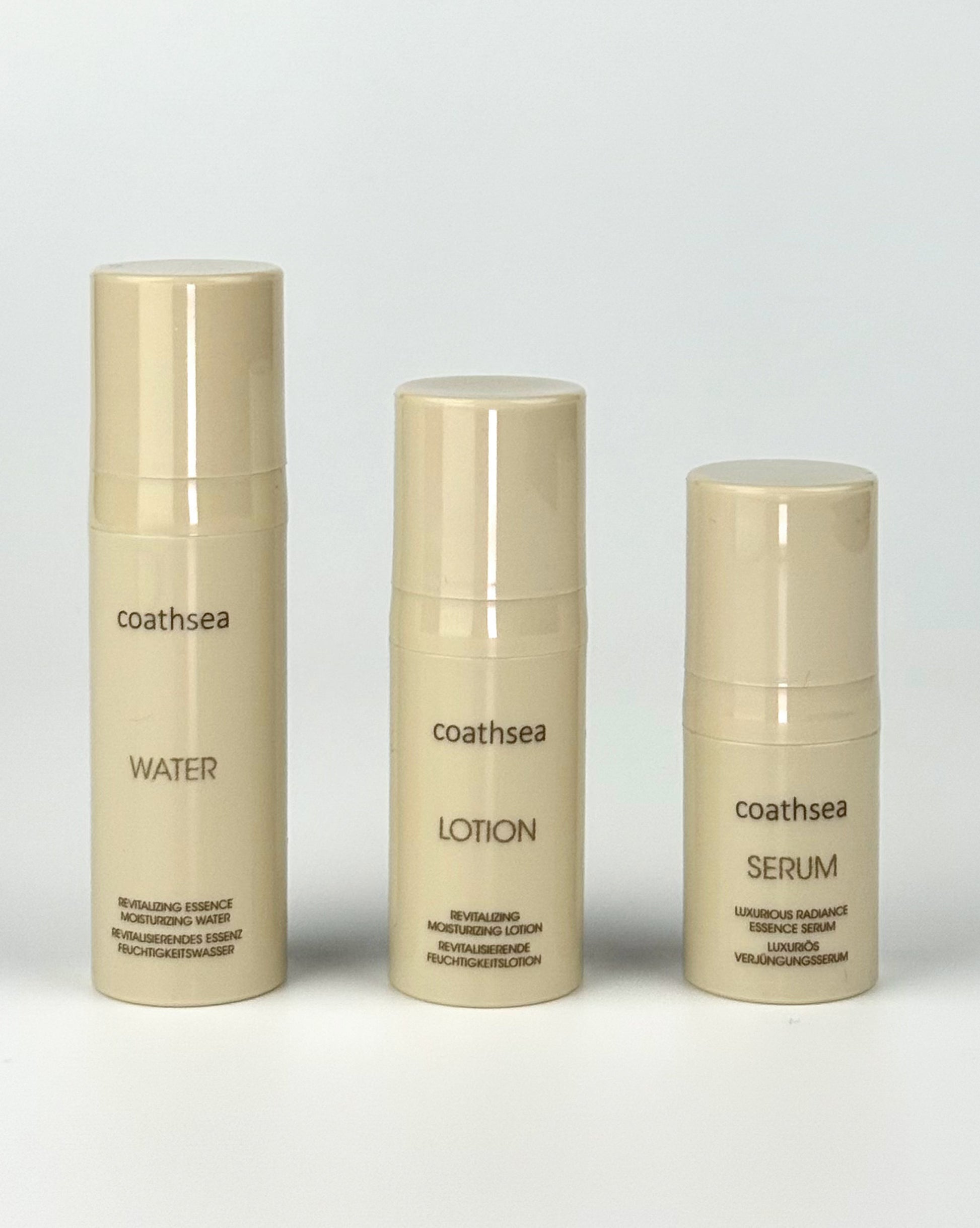 Coathsea【Daily Skincare 3-Step Set】– Revitalisierendes Essenz Feuchtigkeitswasser + Luxuriöses Verjüngungserum + Revitalisierende Feuchtigkeitslotion